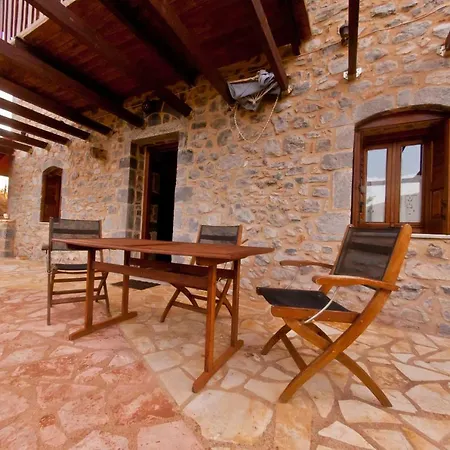 Aρχονταρικι Villas@suites بيت ضيافة